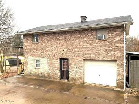 301 Overlook Drive, Follansbee, WV 26037