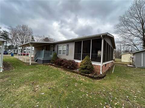 238 C Street SW, Navarre, OH 44662