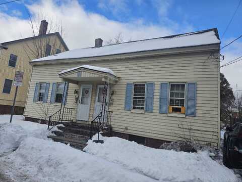 35 St. Thomas Street, Dover, NH 03820