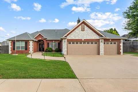 5722 Woodland Road, Bartlesville, OK 74006