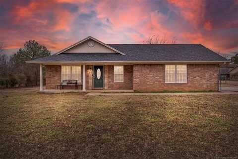 17513 S 324th East Avenue, Coweta, OK 74429