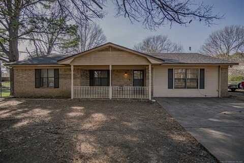 211 Meadowlark, Durant, OK 74701