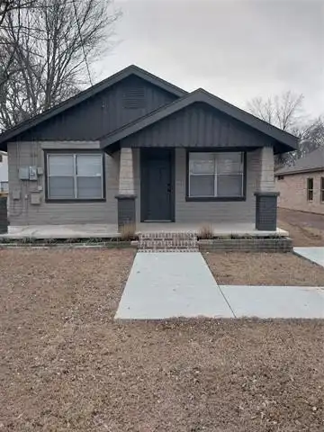 302 W Rollins Street, Catoosa, OK 74015