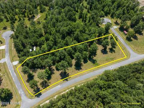 112 River Run Road, Oriental, NC 28571