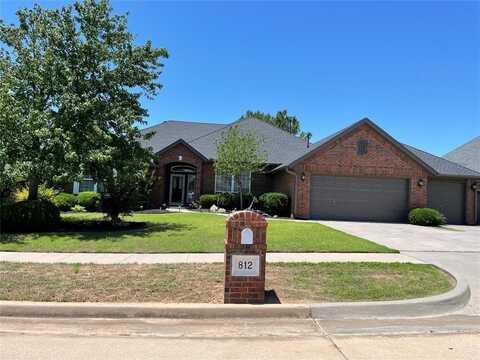 812 Cedarbrook Drive, Norman, OK 73072