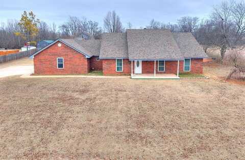 300 Suzan Road, Tuttle, OK 73089