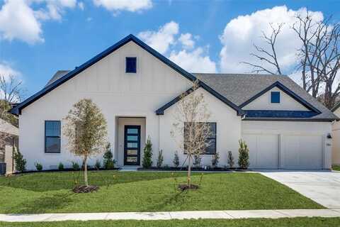 786 Sterling Drive, Benbrook, TX 76126