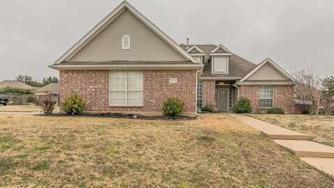 121 Daisey Lane, Justin, TX 76247