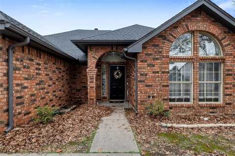 916 Clover Hill, Cedar Hill, TX 75104