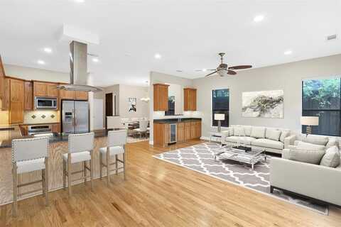 6039 Reiger Avenue, Dallas, TX 75214
