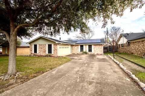 1532 Valley Trail, Mesquite, TX 75149