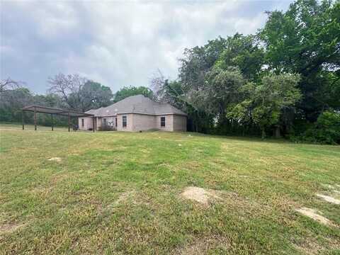 100 Lindas Creek Lane, Weatherford, TX 76088