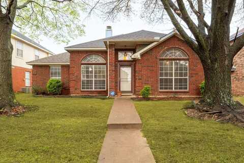 404 Flameleaf Lane, Cedar Hill, TX 75104