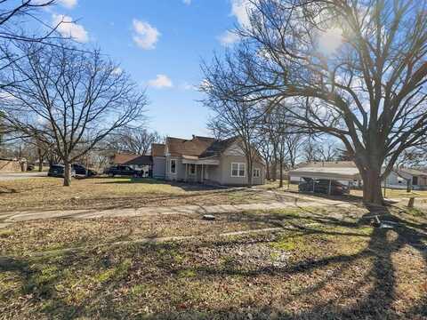 306 N Main Street, Leonard, TX 75452