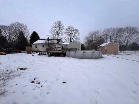 10571 Hopkins Rd, Garrettsville, OH 44231