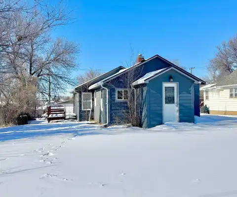 406 Main St. S, Bowman, ND 58623