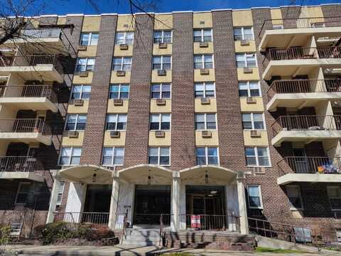 140-55 34th Ave, Flushing, NY 11354