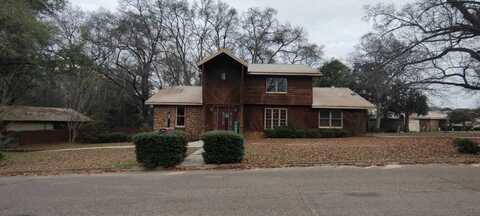 1003 James St, Ozark, AL 36360