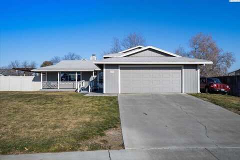 4900 Chukar Dr, West Richland, WA 99353