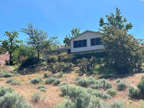 73805 N Demoss Rd, Benton City, WA 99320
