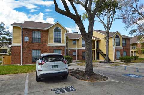 8714 MALLARD RESERVE DRIVE, TAMPA, FL 33614