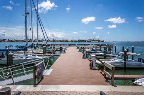 5200 BRITTANY DRIVE S, Saint Petersburg, FL 33715
