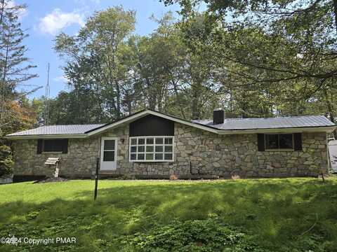 5505 Lincoln Place, Gouldsboro, PA 18424