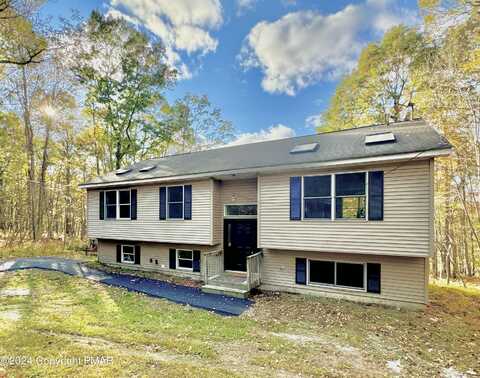 427 Rose Marie Lane, East Stroudsburg, PA 18302