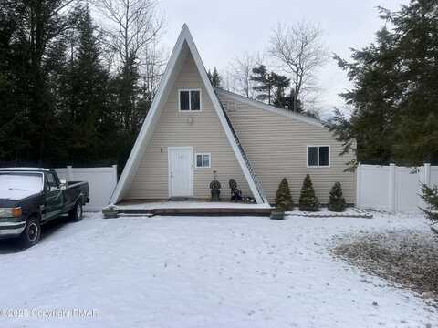 397 Scotch Pine Drive, Pocono Summit, PA 18346