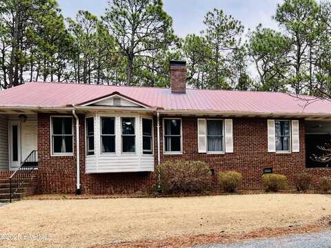 205 Midland Lane, Pinehurst, NC 28374