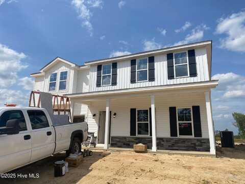 501 Traveller Way, Raeford, NC 28376