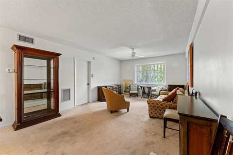 639 W Oakland Park Blvd, Oakland Park, FL 33311