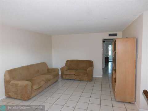 2002 Ellesmere A, Deerfield Beach, FL 33442