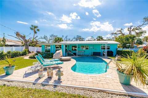 615 Holly Road, Vero Beach, FL 32963