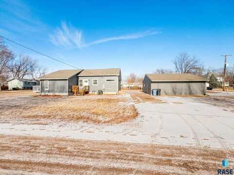 404 W 3rd St, Worthing, SD 57077