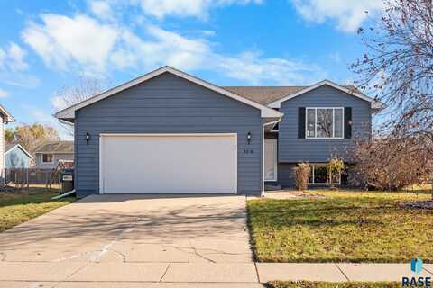 5616 S Anthony Ave, Sioux Falls, SD 57106