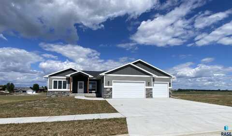 612 Iver Ave, Baltic, SD 57003