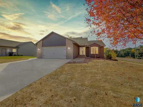 3848 E Dawley Ct, Sioux Falls, SD 57103