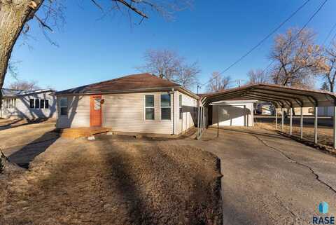 230 W Washington Ave, Salem, SD 51058