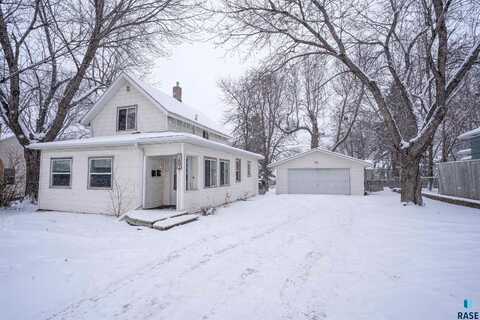 1602 S Cliff Ave, Sioux Falls, SD 57105