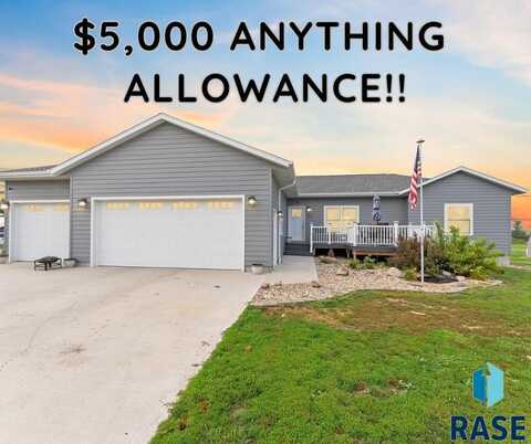 201 Moonlight Dr, Colton, SD 57018