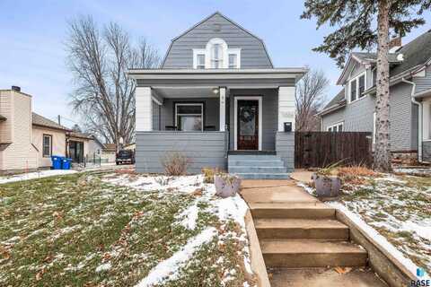 1006 S 3rd Ave, Sioux Falls, SD 57105