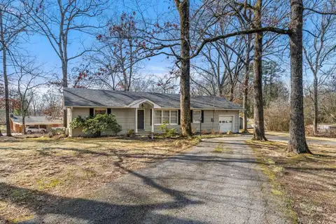 1901 Crestway Drive, Athens, TN 37303