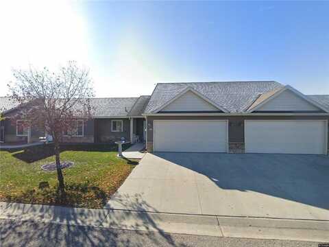 613 Cottonwood Avenue, Litchfield, MN 55355