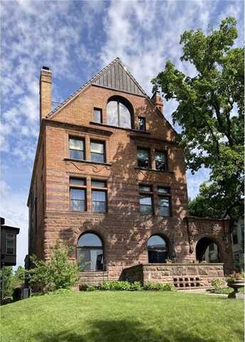 251 Summit Avenue, Saint Paul, MN 55102