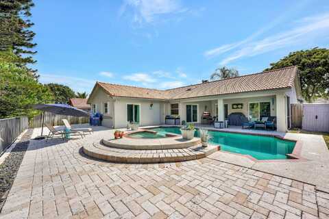 8855 NW 45th Place, Coral Springs, FL 33065