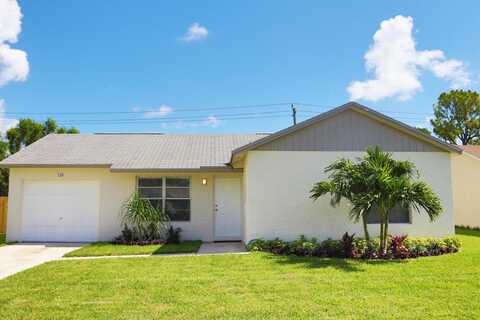 135 Village Circle, Jupiter, FL 33458