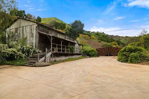 5208 Casitas Pass Road, CARPINTERIA, CA 93001