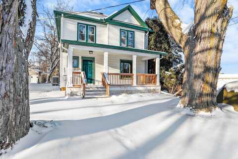 541 E Main Street, Sun Prairie, WI 53590