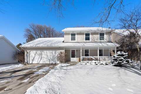 7838 W Oakbrook Circle, Madison, WI 53717